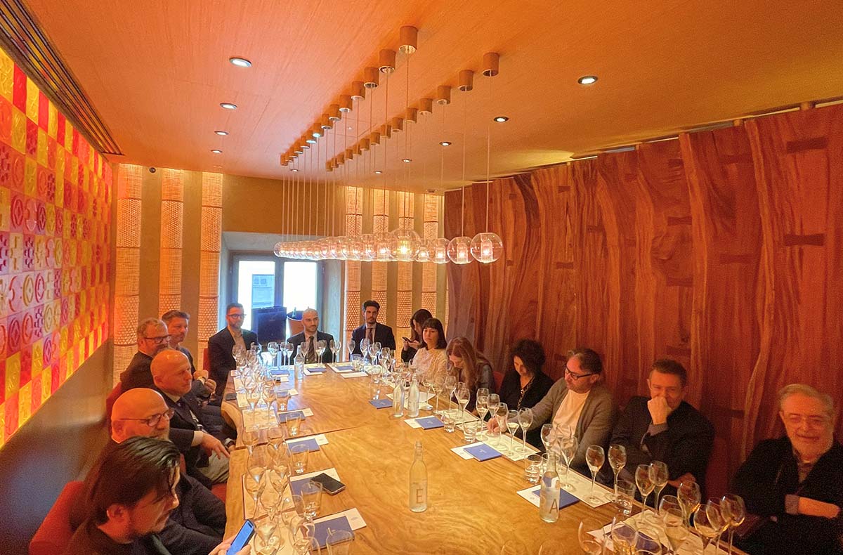 franciacorta muratori millé 2021 tavola degustazione